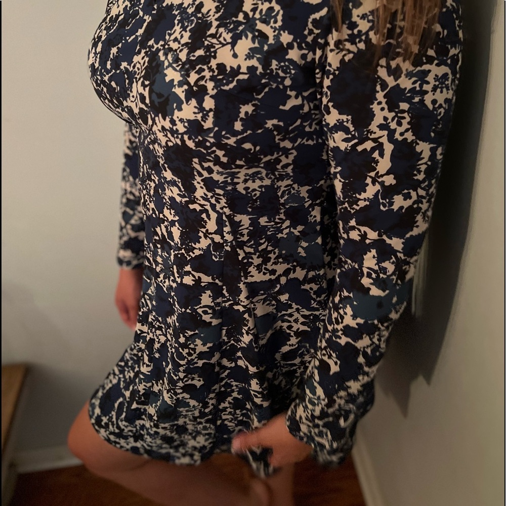 Simply Vera Long Sleeve Navy Floral Dress